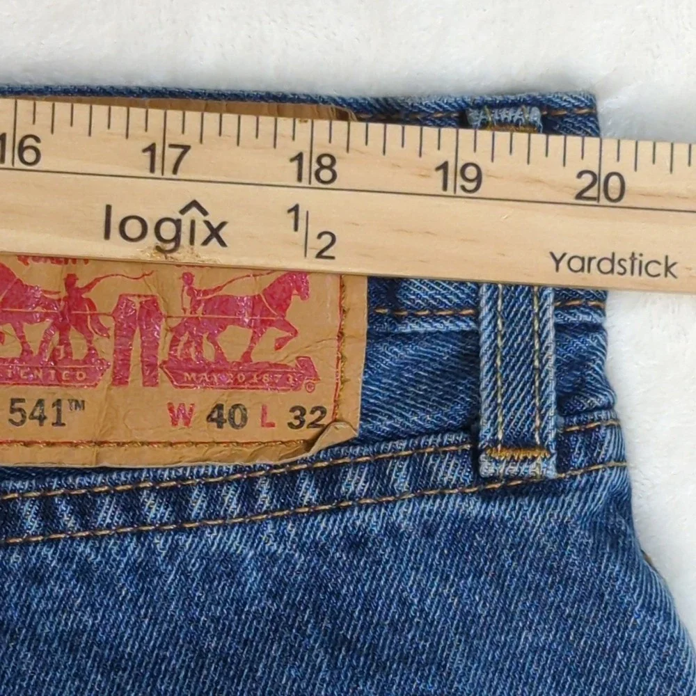 Levi's 541 Athletic Fit Stretch Denim Red Tab‎ Jeans Men's Size 40 x 32